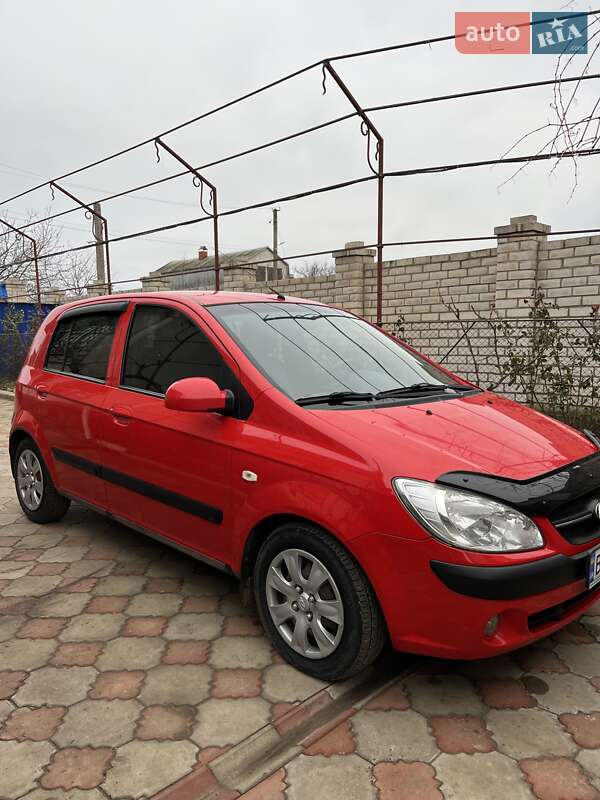 Хэтчбек Hyundai Getz 2010 в Новой Одессе