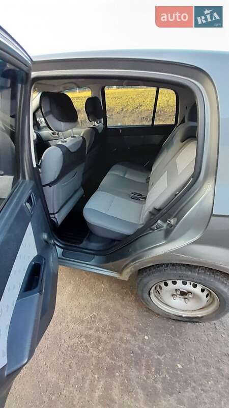 Хэтчбек Hyundai Getz 2004 в Фастове