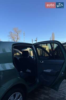Хэтчбек Hyundai Getz 2006 в 