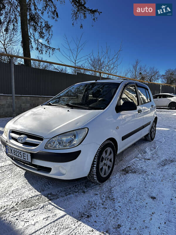 Хэтчбек Hyundai Getz 2007 в Остроге