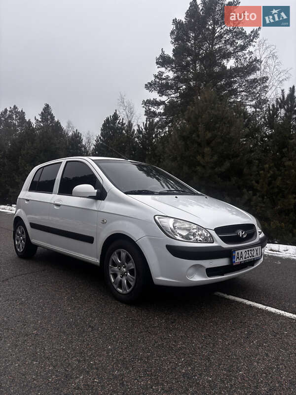 Хэтчбек Hyundai Getz 2010 в 