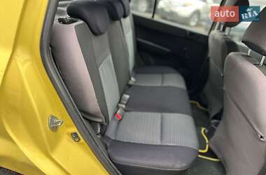 Хэтчбек Hyundai Getz 2010 в 
