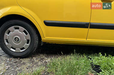 Хэтчбек Hyundai Getz 2005 в 