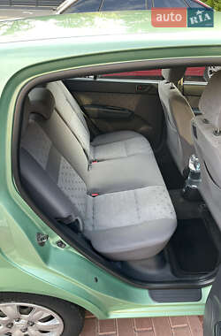 Хэтчбек Hyundai Getz 2003 в 