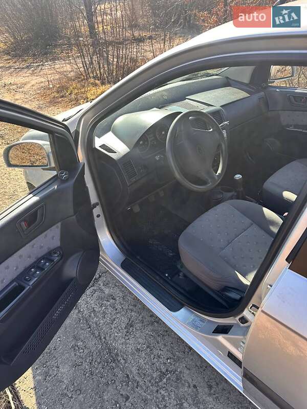 Хэтчбек Hyundai Getz 2004 в 