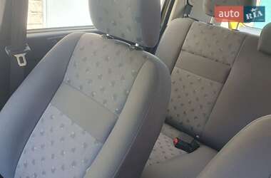 Хэтчбек Hyundai Getz 2004 в 