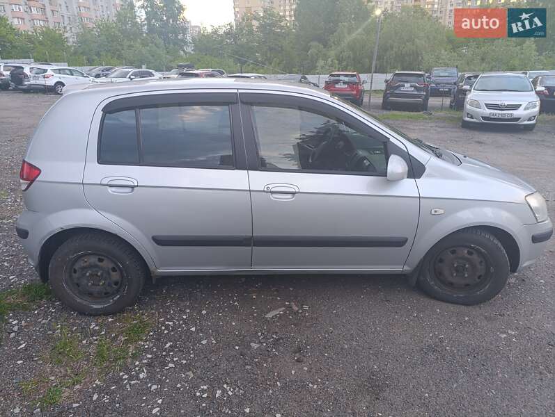 Хэтчбек Hyundai Getz 2005 в 