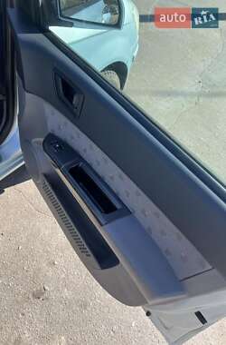 Хэтчбек Hyundai Getz 2003 в 