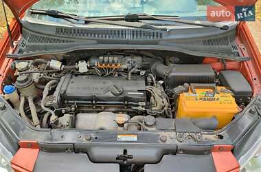 Хэтчбек Hyundai Getz 2010 в 