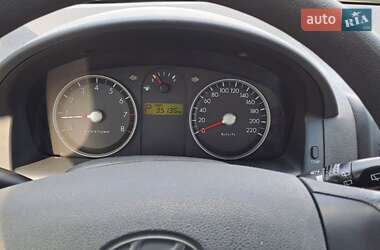 Хэтчбек Hyundai Getz 2010 в 