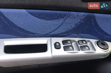 Хэтчбек Hyundai Getz 2011 в 