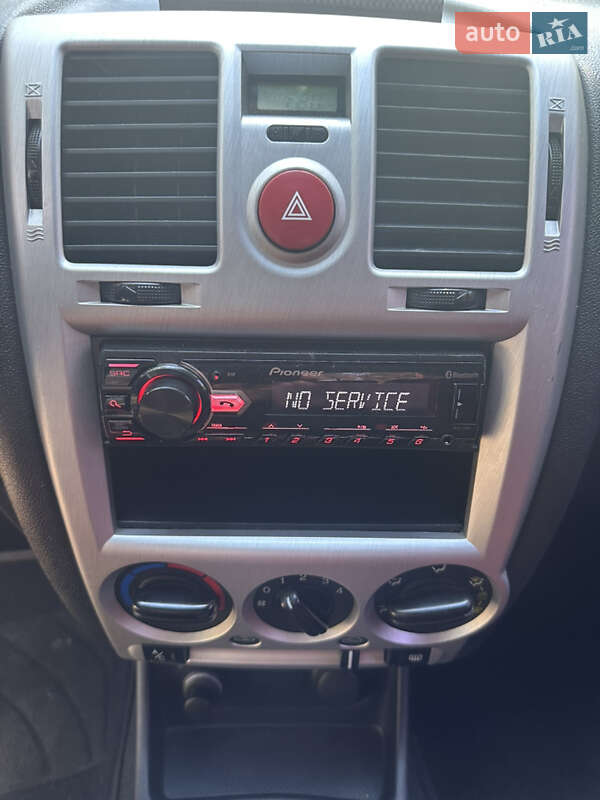 Хэтчбек Hyundai Getz 2010 в Киеве