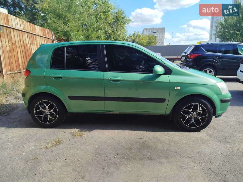 Хэтчбек Hyundai Getz 2005 в 