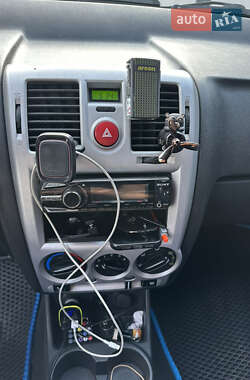Хэтчбек Hyundai Getz 2011 в 