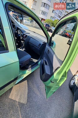 Хэтчбек Hyundai Getz 2010 в 