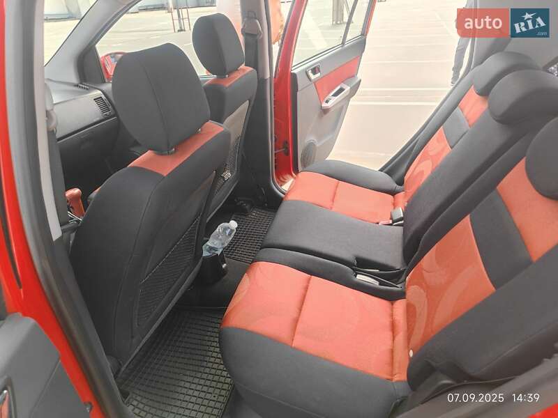Хэтчбек Hyundai Getz 2008 в Киеве