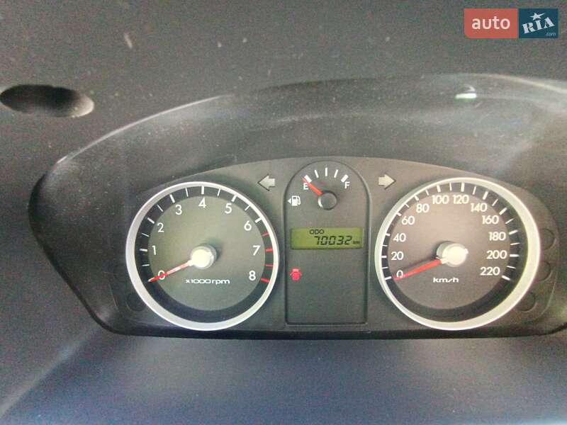 Хэтчбек Hyundai Getz 2010 в Киеве