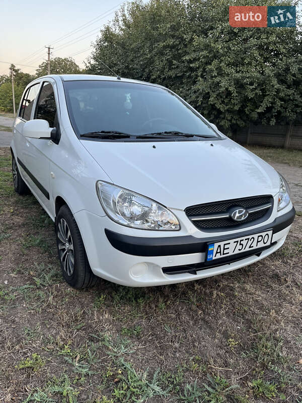 Хэтчбек Hyundai Getz 2010 в 