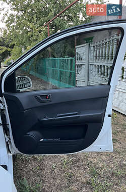 Хэтчбек Hyundai Getz 2010 в 