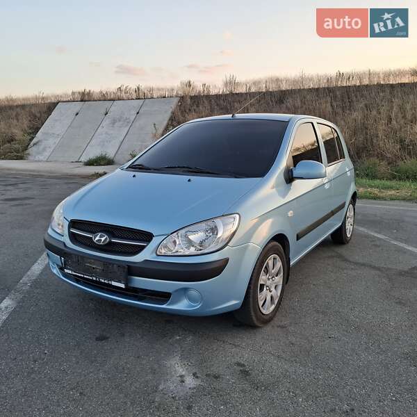 Хэтчбек Hyundai Getz 2010 в 