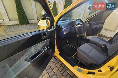 Хэтчбек Hyundai Getz 2004 в 