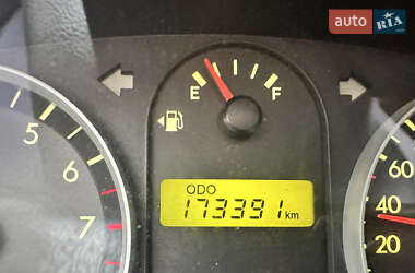 Хэтчбек Hyundai Getz 2011 в 
