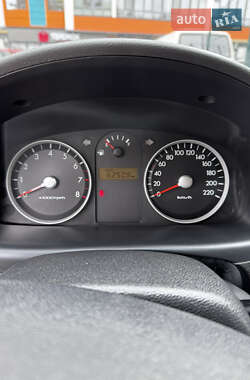 Хэтчбек Hyundai Getz 2010 в 