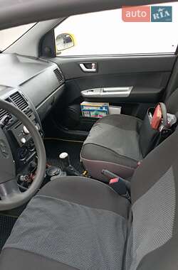 Хетчбек Hyundai Getz 2010 в  фото 12 Хетчбек Hyundai Getz 2010 в