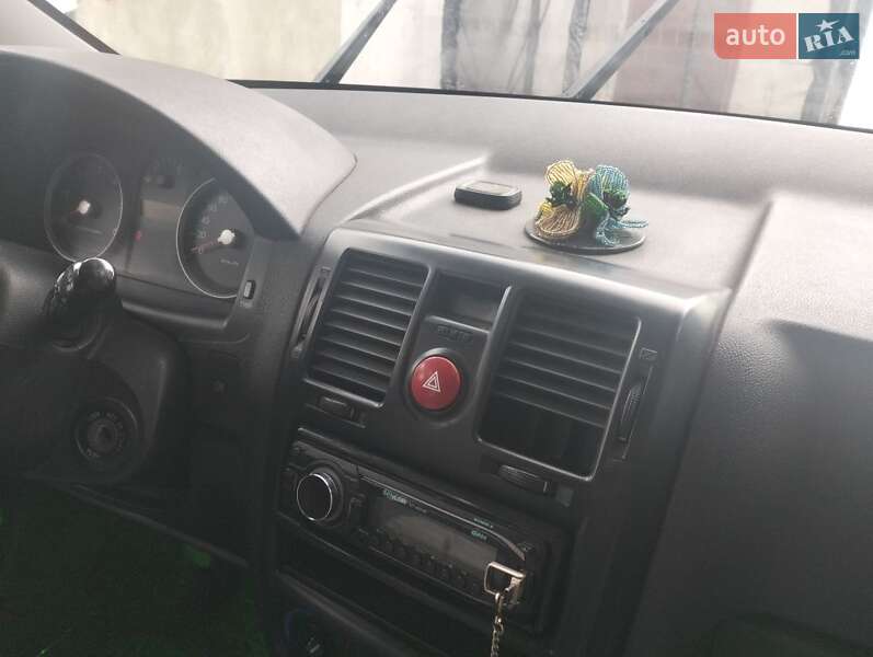 Хетчбек Hyundai Getz 2007 в Кривому Розі фото 5 Хетчбек Hyundai Getz 2007 в Кривому Розі