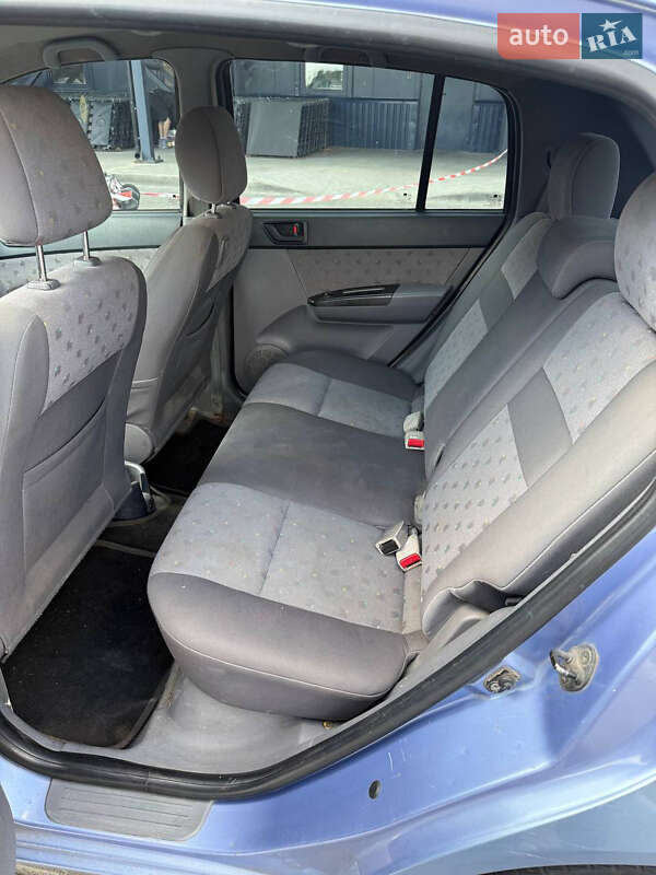 Хетчбек Hyundai Getz 2003 в Києві фото 9 Хетчбек Hyundai Getz 2003 в Києві