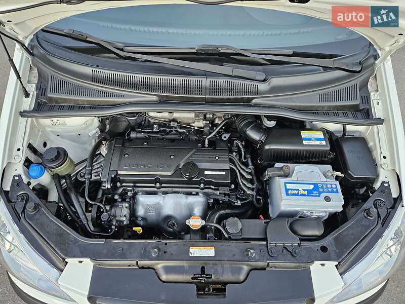 Хетчбек Hyundai Getz 2011 в Житомирі