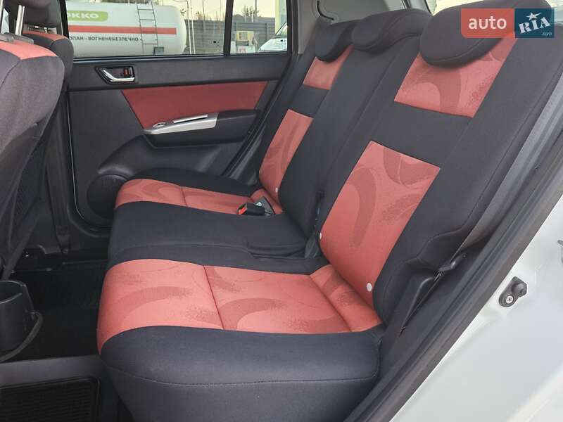 Хетчбек Hyundai Getz 2011 в Житомирі