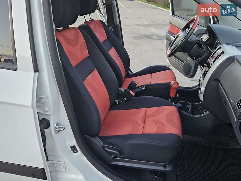 Хетчбек Hyundai Getz 2011 в Житомирі