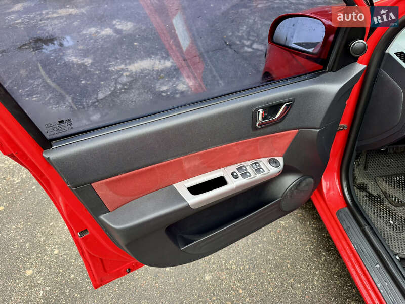 Хэтчбек Hyundai Getz 2008 в Киеве