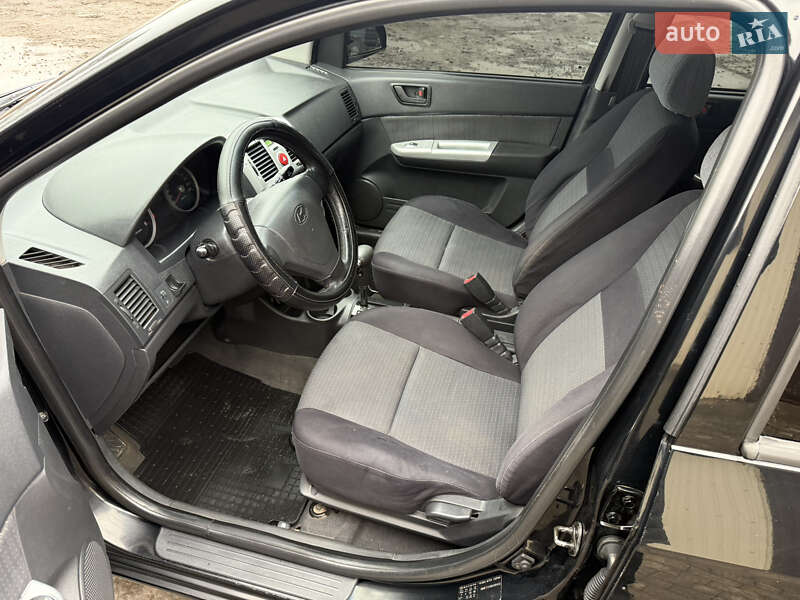 Хэтчбек Hyundai Getz 2006 в Новом Буге
