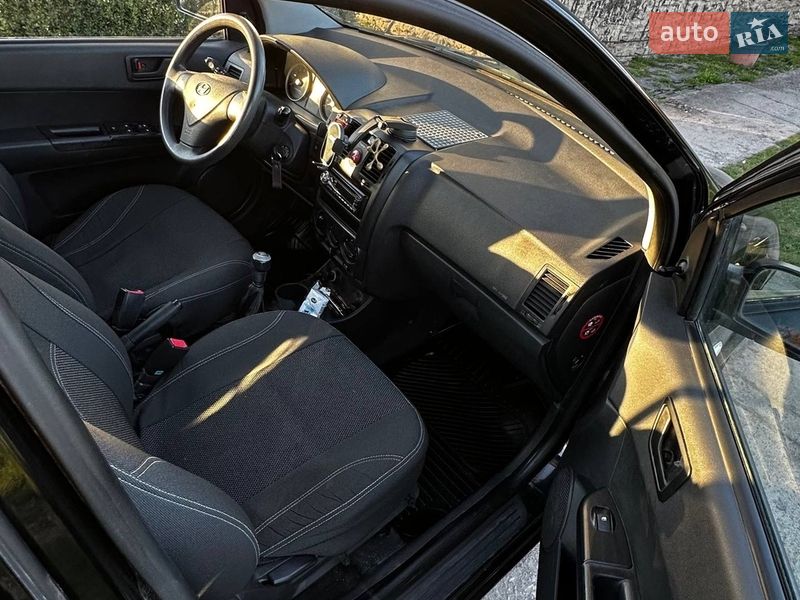 Хэтчбек Hyundai Getz 2009 в Дубно