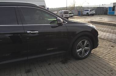 Универсал Hyundai Grand Santa Fe 2016 в Черновцах