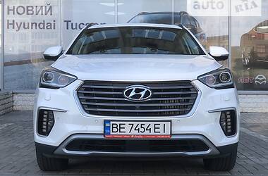 Внедорожник / Кроссовер Hyundai Grand Santa Fe 2017 в Николаеве