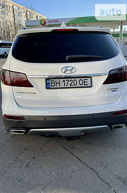 Позашляховик / Кросовер Hyundai Grand Santa Fe 2014 в Одесі