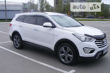 Позашляховик / Кросовер Hyundai Grand Santa Fe 2014 в Сумах