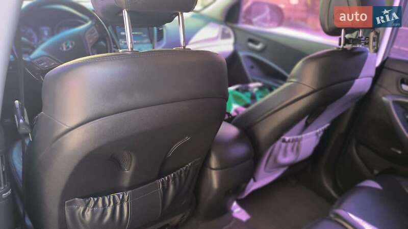 Внедорожник / Кроссовер Hyundai Grand Santa Fe 2014 в Киеве