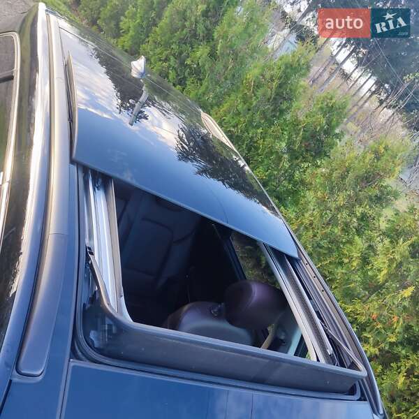 Внедорожник / Кроссовер Hyundai Grand Santa Fe 2016 в Черновцах