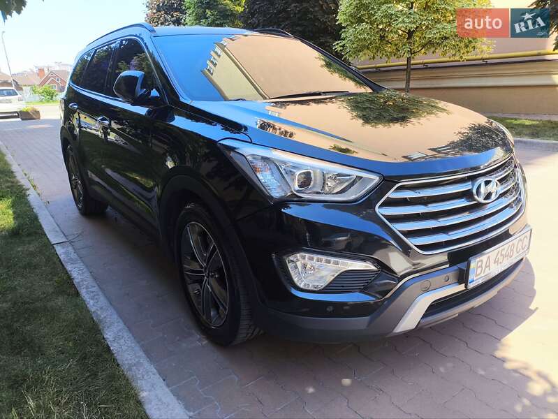 Внедорожник / Кроссовер Hyundai Grand Santa Fe 2014 в Киеве