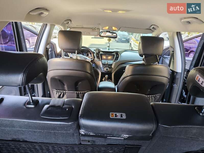 Внедорожник / Кроссовер Hyundai Grand Santa Fe 2014 в Киеве