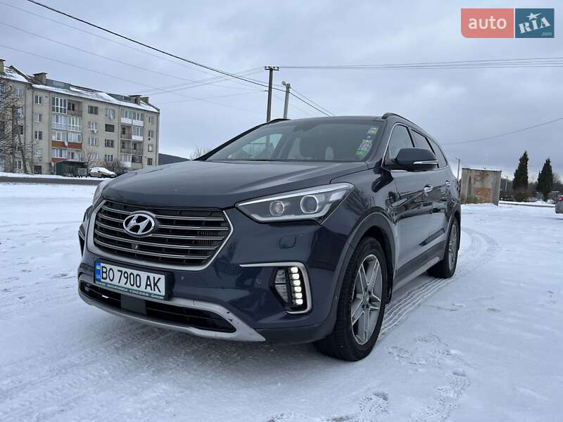 Позашляховик / Кросовер Hyundai Grand Santa Fe 2017 в Микулинцях