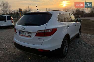 Позашляховик / Кросовер Hyundai Grand Santa Fe 2016 в 