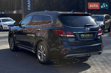 Позашляховик / Кросовер Hyundai Grand Santa Fe 2018 в 