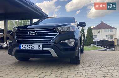 Внедорожник / Кроссовер Hyundai Grand Santa Fe 2016 в 