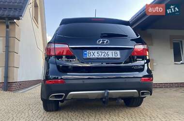 Внедорожник / Кроссовер Hyundai Grand Santa Fe 2016 в 