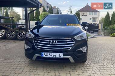 Внедорожник / Кроссовер Hyundai Grand Santa Fe 2016 в 